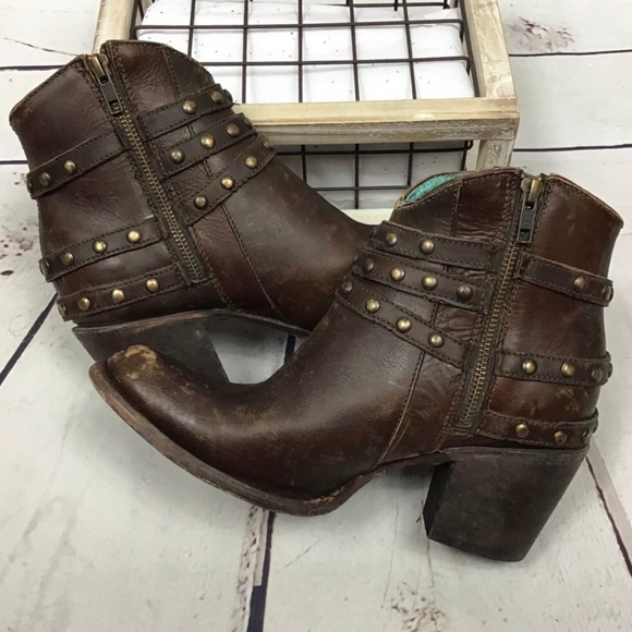 CORRAL BOOTIES DISTRESSED STUDDED 8 - Picture 1 of 12